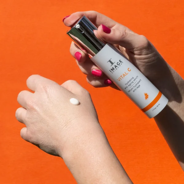 VITAL C hydrating anti-aging serum - Pilt 2